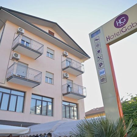 Hotel Gabry Cervia Eksteriør billede